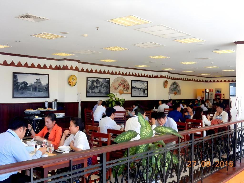 Vientiane Plaza Hotel Exterior photo