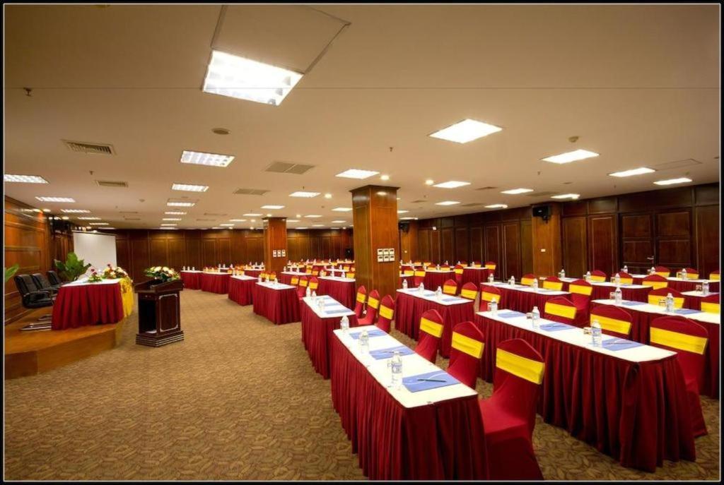 Vientiane Plaza Hotel Exterior photo